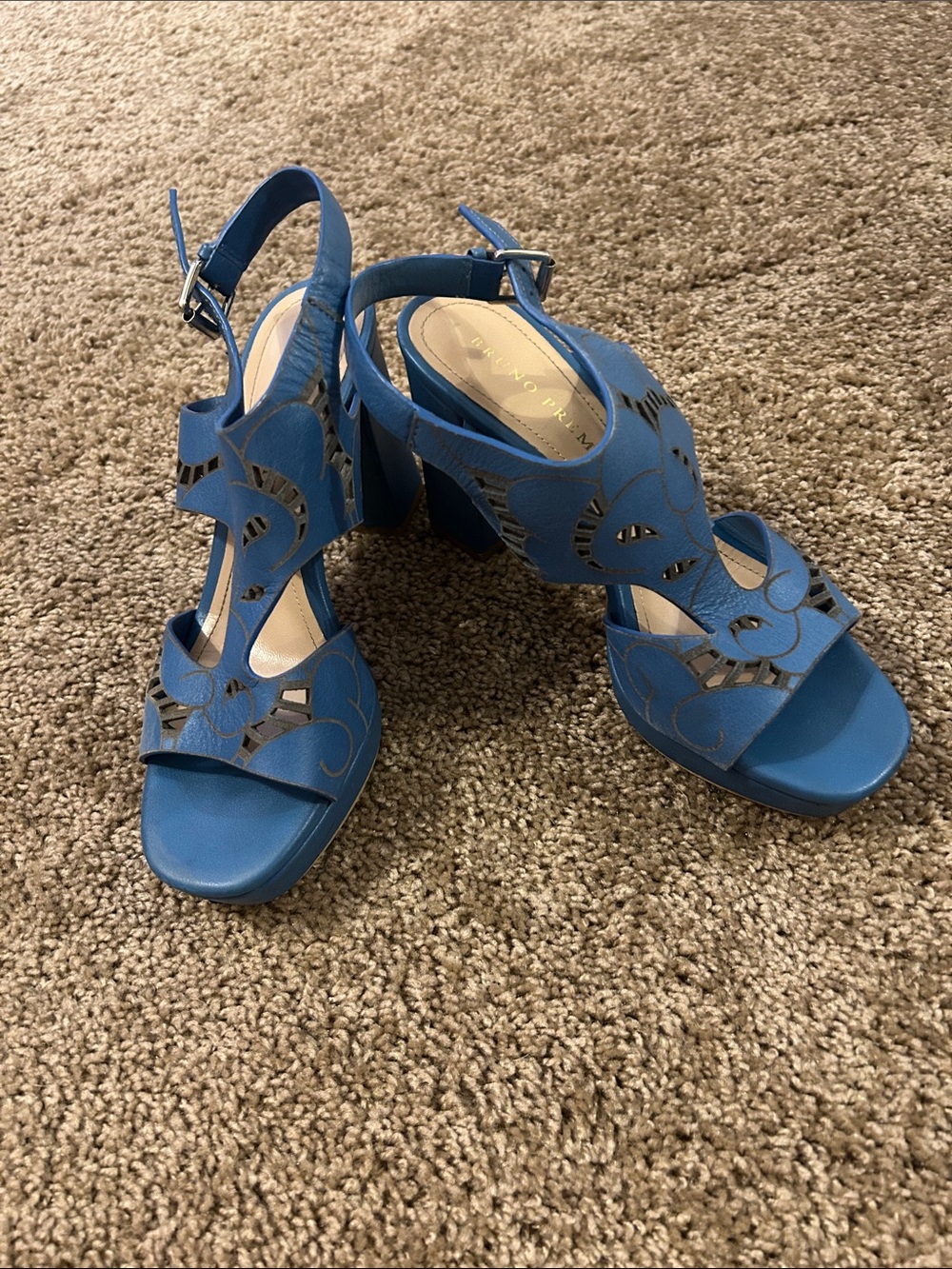 Anthropologie Bruno Premi Blue Laser-Cut Block Heel Slingbacks size 39